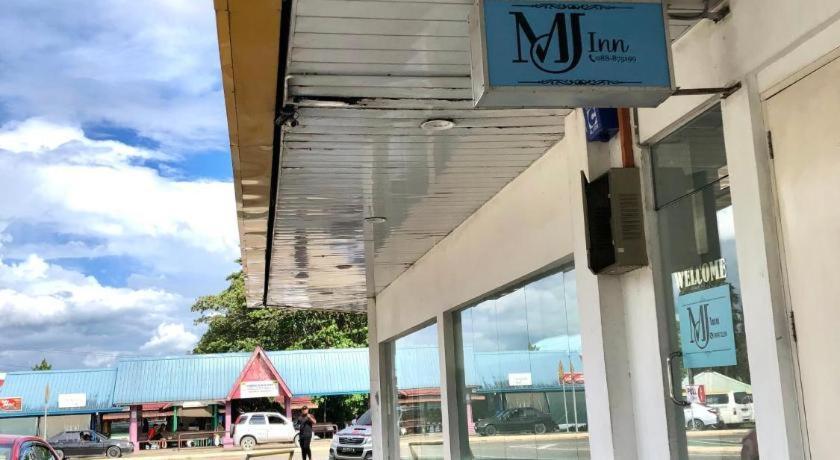 Oyo 89782 Ranau City Inn Exterior photo