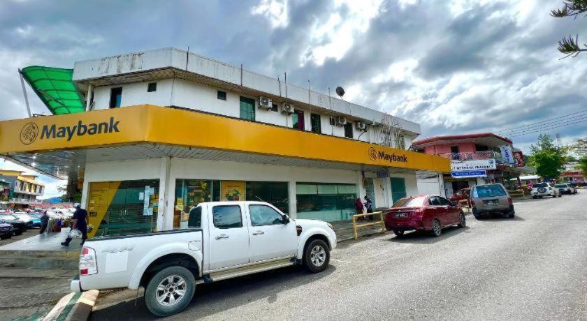 Oyo 89782 Ranau City Inn Exterior photo