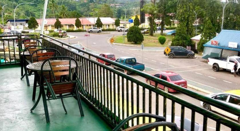 Oyo 89782 Ranau City Inn Exterior photo