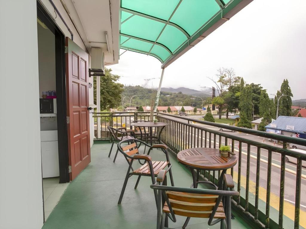 Oyo 89782 Ranau City Inn Exterior photo